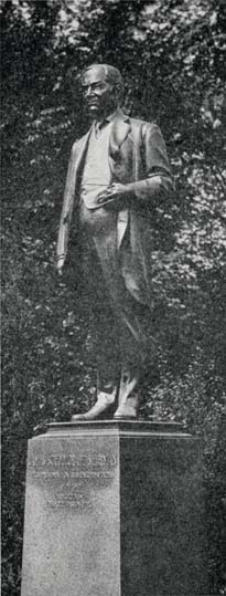 Statue of Vice-President James Sherman